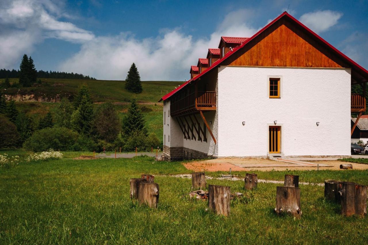 Apartman Ela Horní Blatná Extérieur photo