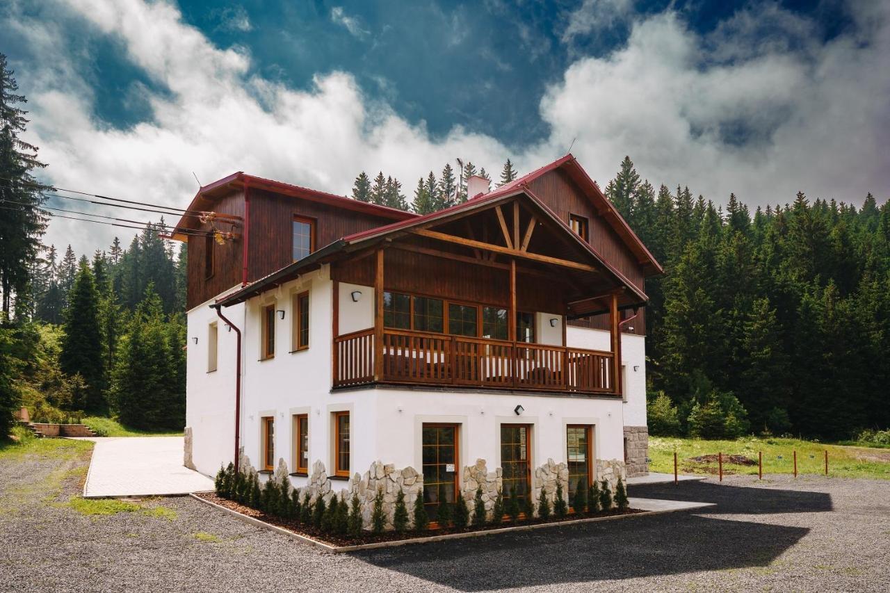 Apartman Ela Horní Blatná Extérieur photo